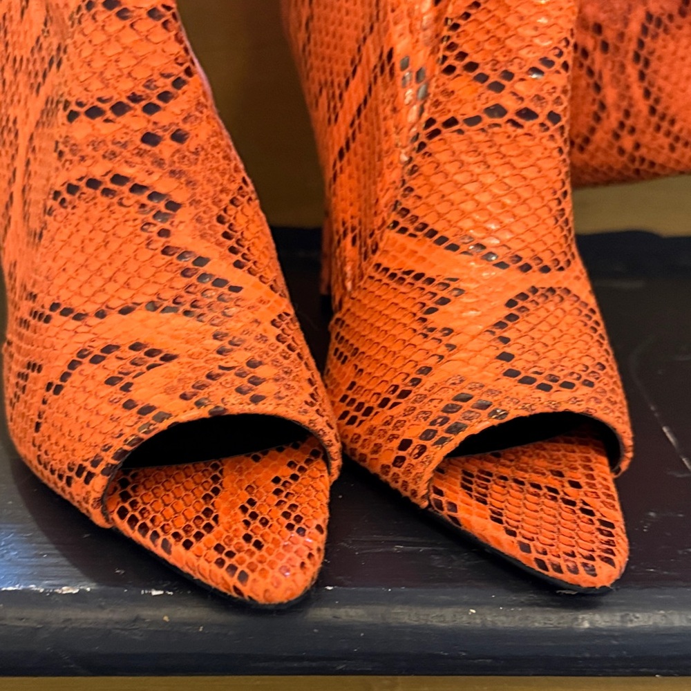 Over-the-Knee Snake Print Boots - Picture 6 of 10
